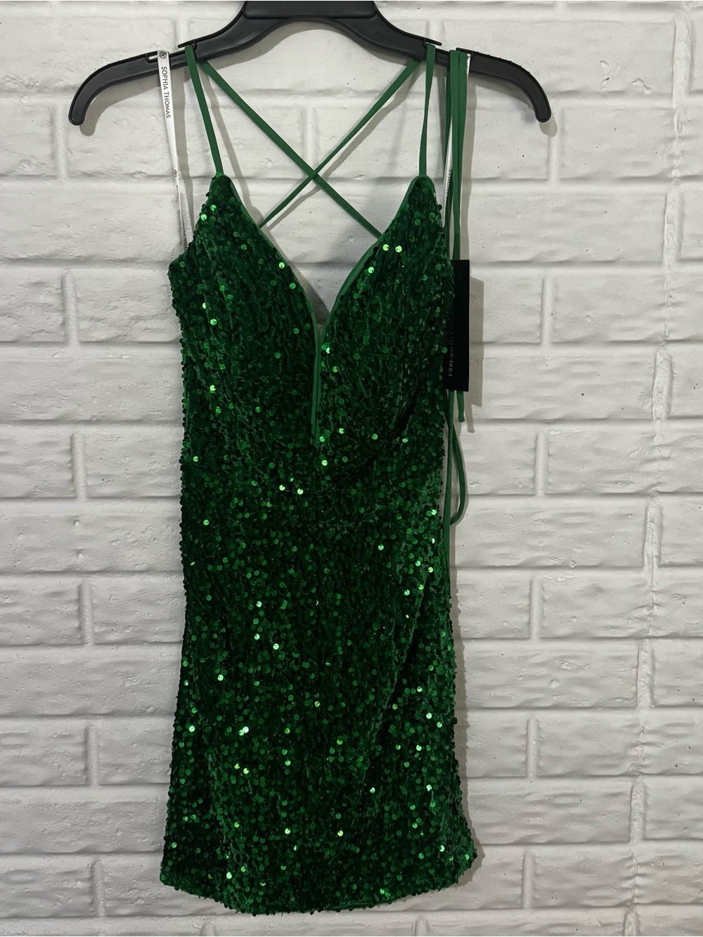 Sophia Thomas Sequin Short Dress Size 4 Green Velvet Homecoming Prom Party
